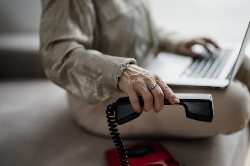 Why Americans Are Quietly Logging Off Social Media and Logging Back Into Forums